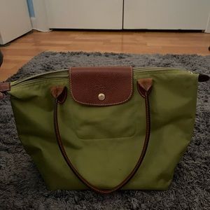 Longchamp purse
